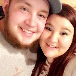 Meet your Posher, Caitlin